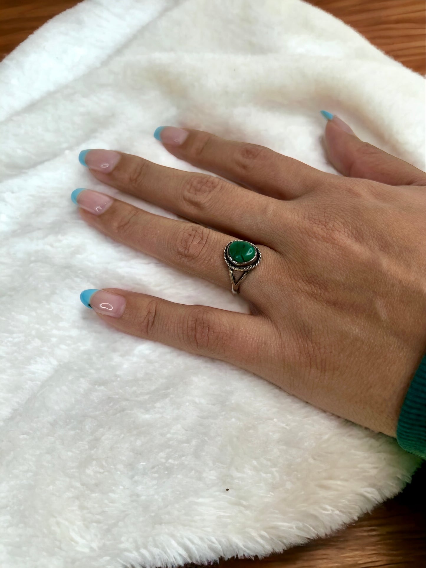 Small Navajo Turquoise Green Vintage Ring